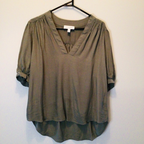 WITCHERY Womens Size 10 Green Blouse Short Sleeve Smock Top V Neck EUC - Picture 9 of 9